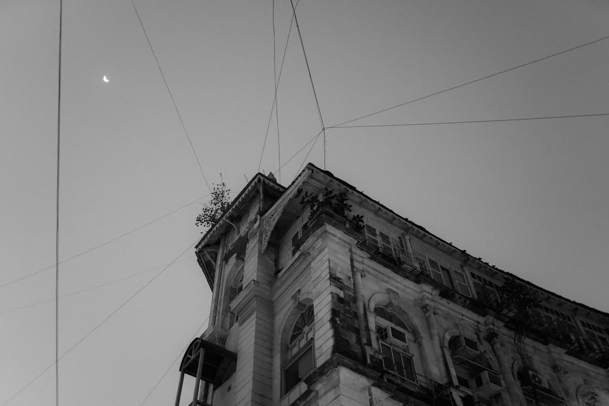 crescent moon edge sharp day night line